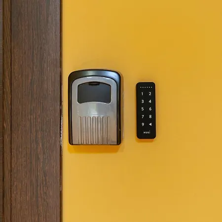 Ocas Boutique - Solo Adultos *